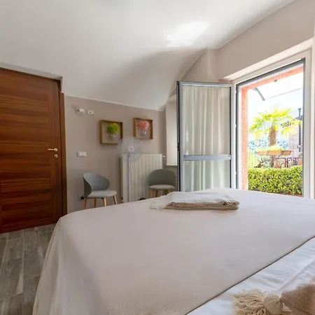 Inas Garden Elias بيت للعطل لينّو