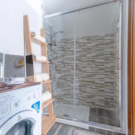 Inas Garden Elias * لينّو