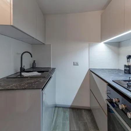 Inas Garden Elias لينّو