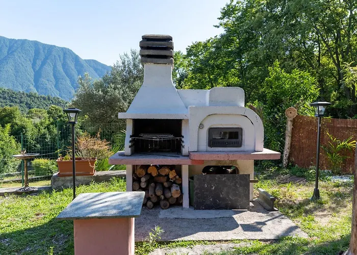 Inas Garden Elias Suite, Lenno