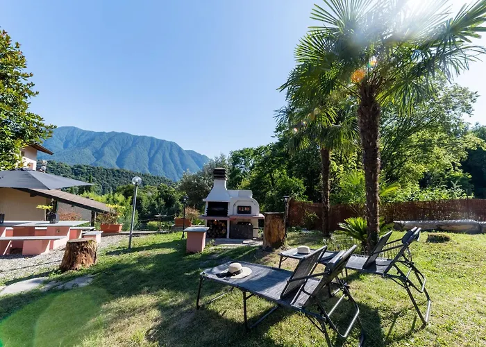 Inas Garden Elias Suite,