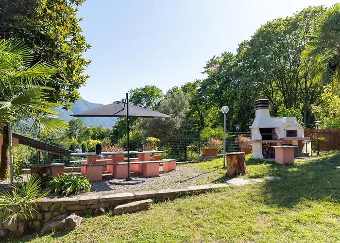Inas Garden Elias Suite,